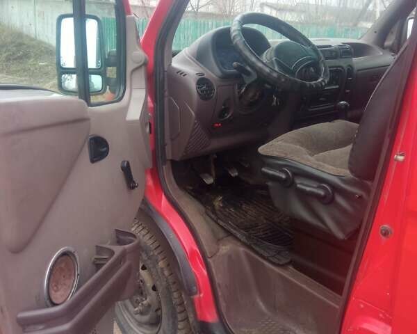 Красный Рено Мастер, объемом двигателя 2.5 л и пробегом 300 тыс. км за 2500 $, фото 8 на Automoto.ua