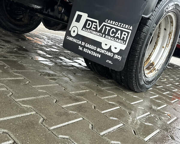 Красный Рено Мастер, объемом двигателя 2.3 л и пробегом 228 тыс. км за 18500 $, фото 20 на Automoto.ua