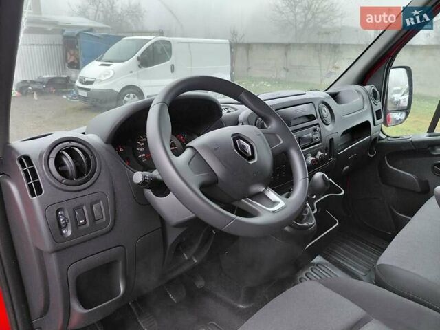 Красный Рено Мастер, объемом двигателя 2.3 л и пробегом 320 тыс. км за 18000 $, фото 42 на Automoto.ua