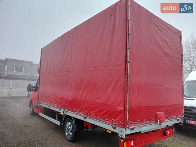 Красный Рено Мастер, объемом двигателя 2.3 л и пробегом 320 тыс. км за 18000 $, фото 3 на Automoto.ua