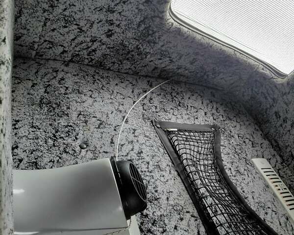 Красный Рено Мастер, объемом двигателя 2.3 л и пробегом 320 тыс. км за 18000 $, фото 26 на Automoto.ua