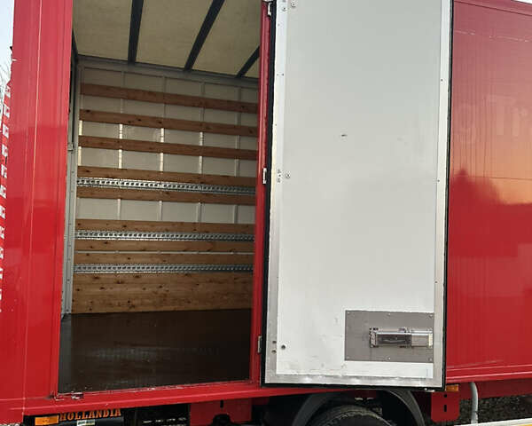 Красный Рено Мастер, объемом двигателя 2.3 л и пробегом 216 тыс. км за 31500 $, фото 34 на Automoto.ua