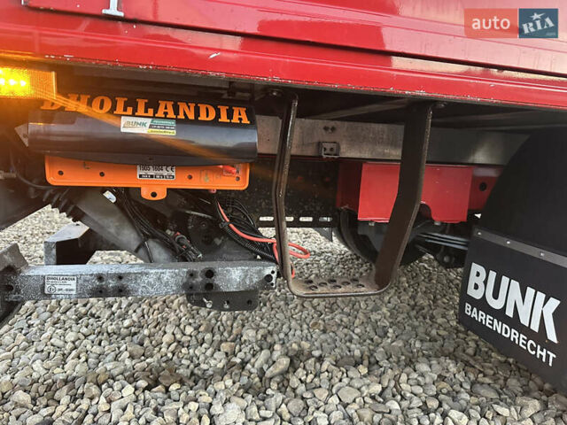 Красный Рено Мастер, объемом двигателя 2.3 л и пробегом 216 тыс. км за 31500 $, фото 14 на Automoto.ua