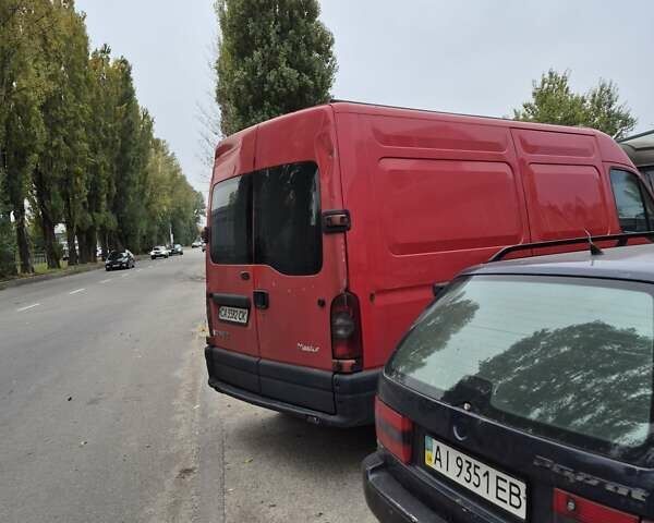 Рено Мастєр 2006 у Броварах на Automoto.ua Червоний Рено Мастєр, об'ємом двигуна 2.46 л та пробігом 374 тис. км за 4700 $, фото 2 на Automoto.ua