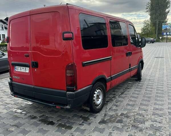 Красный Рено Мастер, объемом двигателя 2.2 л и пробегом 300 тыс. км за 3500 $, фото 7 на Automoto.ua