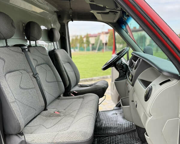 Червоний Рено Мастєр, об'ємом двигуна 2.5 л та пробігом 450 тис. км за 4850 $, фото 10 на Automoto.ua