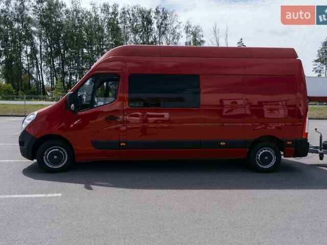 Красный Рено Мастер, объемом двигателя 2.3 л и пробегом 346 тыс. км за 21000 $, фото 1 на Automoto.ua