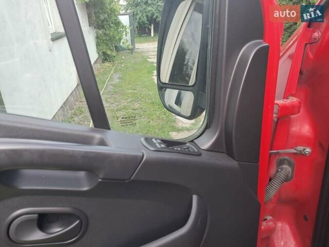 Червоний Рено Мастєр, об'ємом двигуна 0 л та пробігом 240 тис. км за 15890 $, фото 9 на Automoto.ua