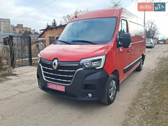 Красный Рено Мастер, объемом двигателя 2.3 л и пробегом 300 тыс. км за 16950 $, фото 1 на Automoto.ua