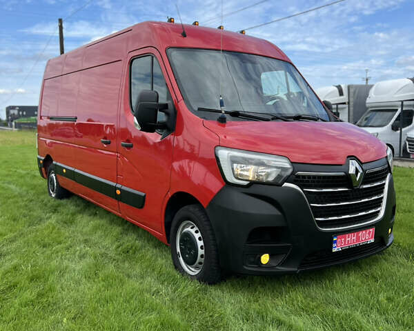 Красный Рено Мастер, объемом двигателя 2.3 л и пробегом 154 тыс. км за 18999 $, фото 2 на Automoto.ua