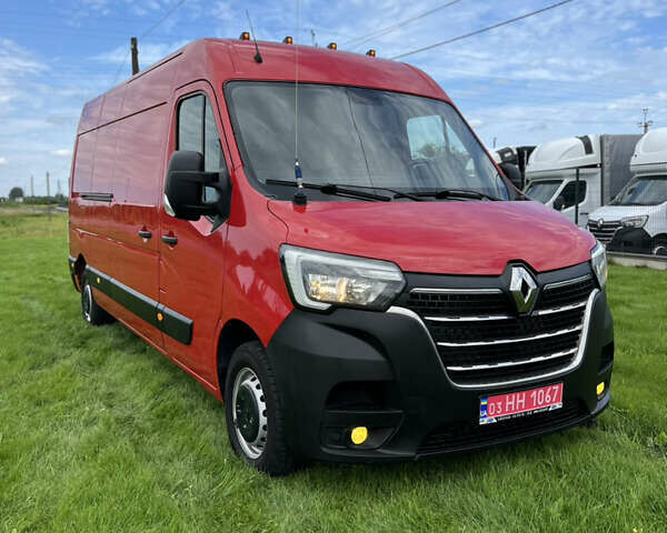 Красный Рено Мастер, объемом двигателя 2.3 л и пробегом 154 тыс. км за 18999 $, фото 1 на Automoto.ua