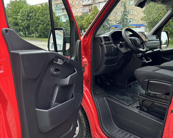 Красный Рено Мастер, объемом двигателя 2.3 л и пробегом 216 тыс. км за 21800 $, фото 23 на Automoto.ua