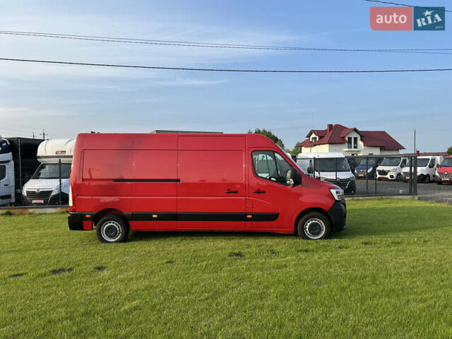 Красный Рено Мастер, объемом двигателя 2.3 л и пробегом 180 тыс. км за 18999 $, фото 3 на Automoto.ua