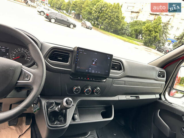 Красный Рено Мастер, объемом двигателя 2.3 л и пробегом 216 тыс. км за 21800 $, фото 25 на Automoto.ua