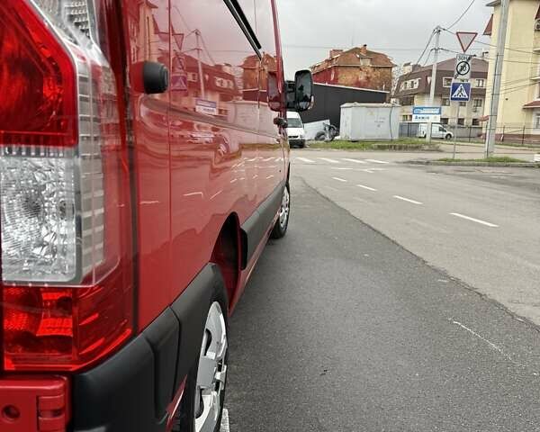 Красный Рено Мастер, объемом двигателя 2.3 л и пробегом 236 тыс. км за 22750 $, фото 13 на Automoto.ua