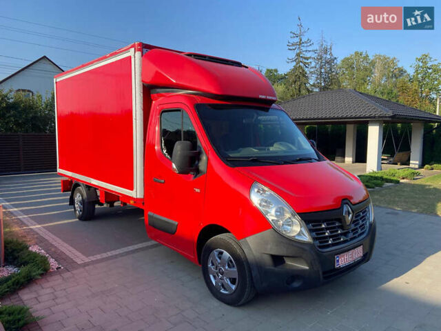 Красный Рено Мастер, объемом двигателя 2.3 л и пробегом 312 тыс. км за 13500 $, фото 1 на Automoto.ua