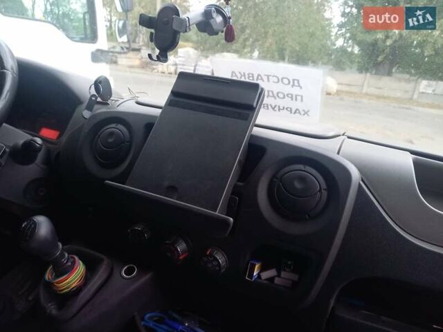 Червоний Рено Мастєр, об'ємом двигуна 2.3 л та пробігом 375 тис. км за 13000 $, фото 13 на Automoto.ua