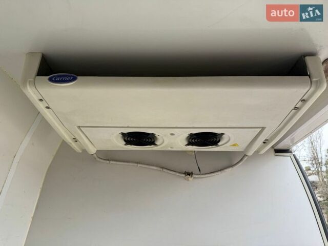 Красный Рено Мастер, объемом двигателя 2.3 л и пробегом 220 тыс. км за 15500 $, фото 16 на Automoto.ua