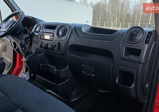 Красный Рено Мастер, объемом двигателя 2.3 л и пробегом 212 тыс. км за 21500 $, фото 24 на Automoto.ua