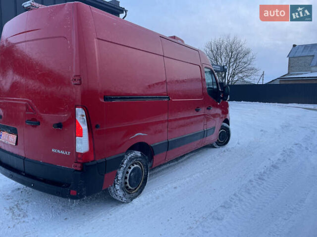 Красный Рено Мастер, объемом двигателя 2.3 л и пробегом 123 тыс. км за 26950 $, фото 5 на Automoto.ua