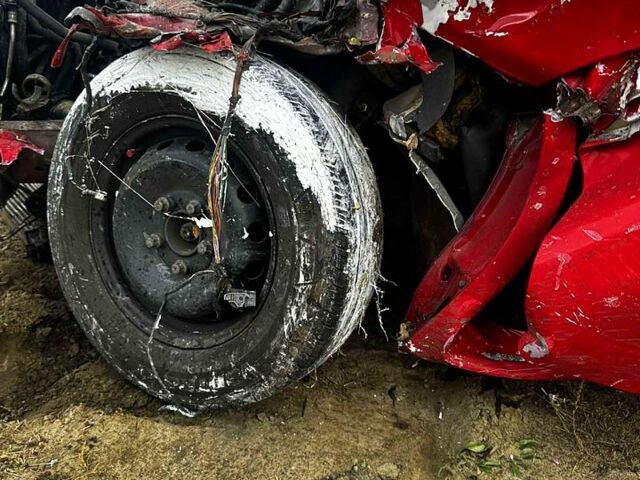 Красный Рено Мастер, объемом двигателя 2.3 л и пробегом 200 тыс. км за 7000 $, фото 1 на Automoto.ua