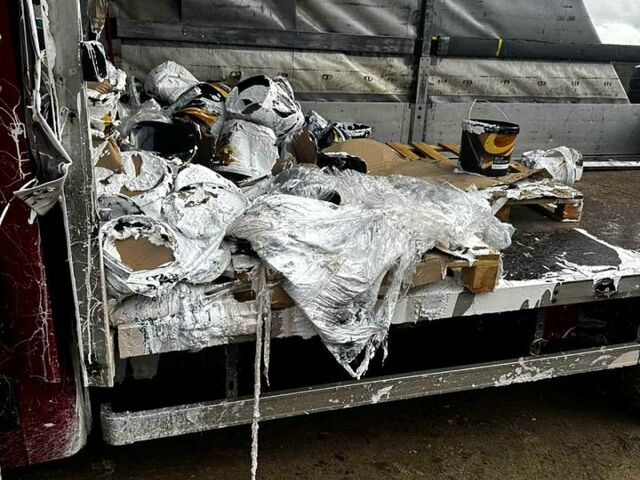 Красный Рено Мастер, объемом двигателя 2.3 л и пробегом 200 тыс. км за 7000 $, фото 2 на Automoto.ua