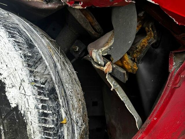 Красный Рено Мастер, объемом двигателя 2.3 л и пробегом 200 тыс. км за 7000 $, фото 5 на Automoto.ua