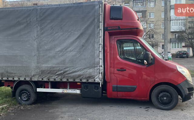 Красный Рено Мастер, объемом двигателя 2.3 л и пробегом 824 тыс. км за 12200 $, фото 1 на Automoto.ua