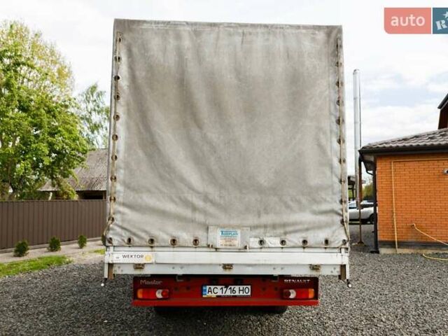 Красный Рено Мастер, объемом двигателя 2.3 л и пробегом 530 тыс. км за 15500 $, фото 6 на Automoto.ua