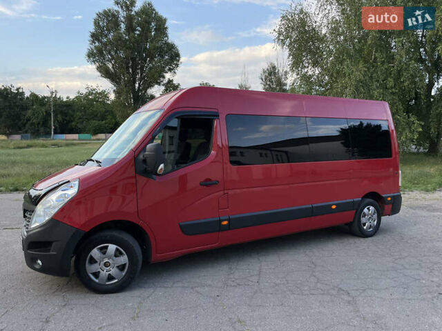 Красный Рено Мастер, объемом двигателя 2.3 л и пробегом 355 тыс. км за 18500 $, фото 4 на Automoto.ua