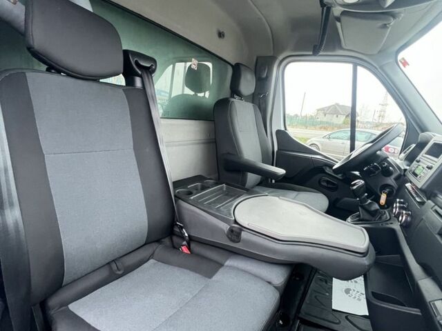 Рено Мастер, объемом двигателя 0 л и пробегом 0 тыс. км за 17777 $, фото 11 на Automoto.ua
