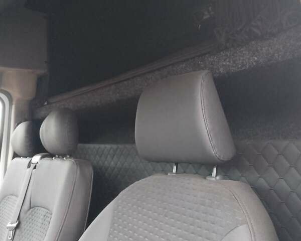 Рено Мастер, объемом двигателя 2.8 л и пробегом 420 тыс. км за 8500 $, фото 6 на Automoto.ua