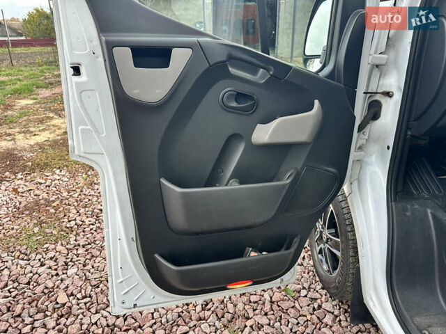 Рено Мастєр 2013 у Житомирі на Automoto.ua Рено Мастєр, об'ємом двигуна 0 л та пробігом 722 тис. км за 14800 $, фото 12 на Automoto.ua