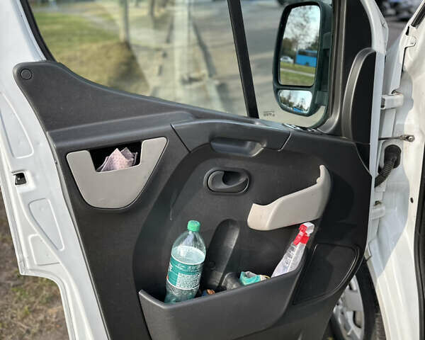 Рено Мастер, объемом двигателя 2.3 л и пробегом 182 тыс. км за 27000 $, фото 54 на Automoto.ua