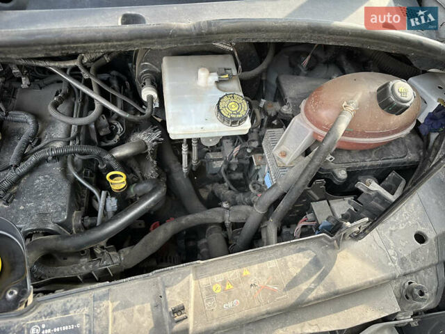 Рено Мастер, объемом двигателя 2.3 л и пробегом 182 тыс. км за 27000 $, фото 27 на Automoto.ua