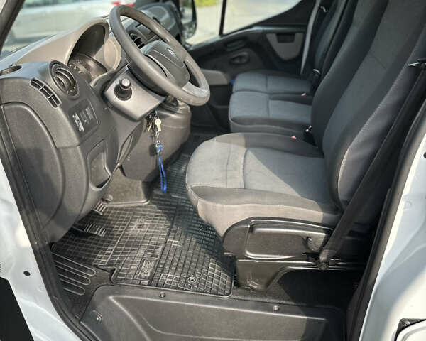 Рено Мастер, объемом двигателя 2.3 л и пробегом 182 тыс. км за 27000 $, фото 55 на Automoto.ua