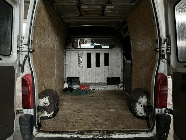 Рено Мастер, объемом двигателя 0 л и пробегом 0 тыс. км за 5000 $, фото 2 на Automoto.ua