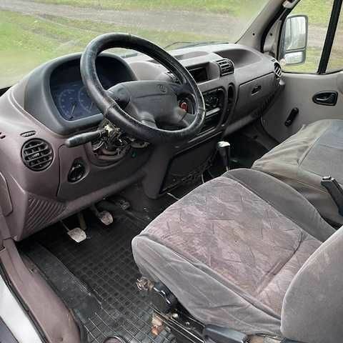 Рено Мастер, объемом двигателя 0 л и пробегом 0 тыс. км за 3250 $, фото 9 на Automoto.ua