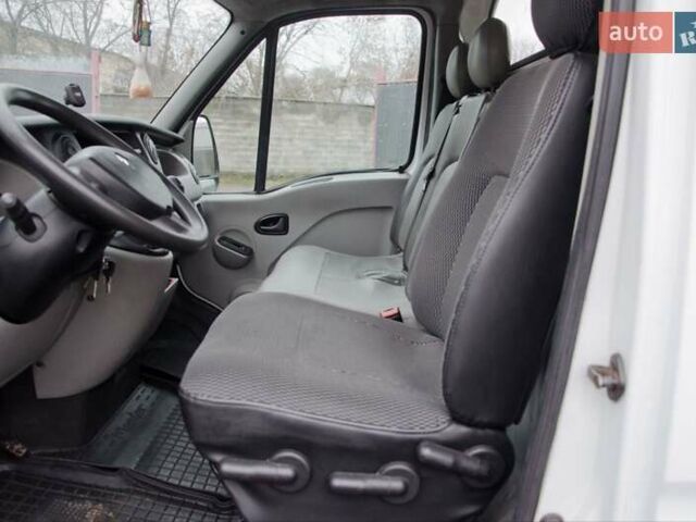 Рено Мастєр, об'ємом двигуна 2.95 л та пробігом 285 тис. км за 7500 $, фото 14 на Automoto.ua