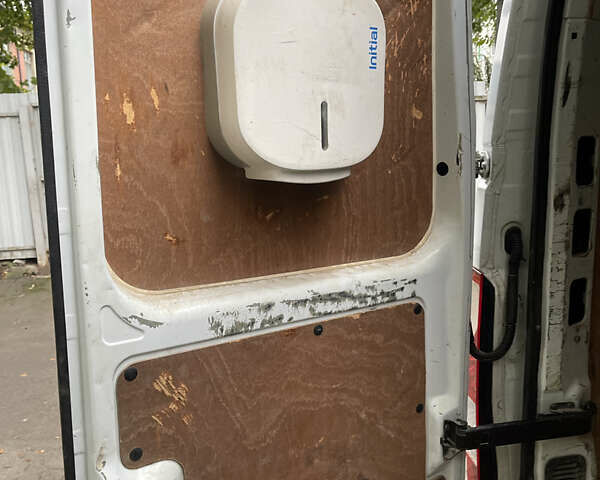 Рено Мастер, объемом двигателя 2.3 л и пробегом 372 тыс. км за 11000 $, фото 9 на Automoto.ua