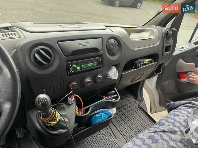 Рено Мастер, объемом двигателя 2.3 л и пробегом 372 тыс. км за 11000 $, фото 17 на Automoto.ua