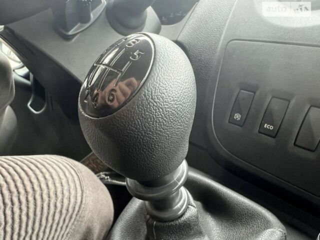 Рено Мастєр, об'ємом двигуна 0 л та пробігом 0 тис. км за 21600 $, фото 11 на Automoto.ua