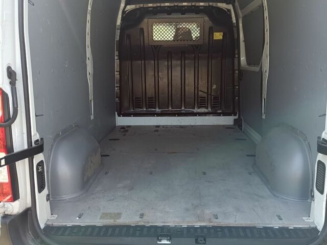 Рено Мастєр, об'ємом двигуна 2.3 л та пробігом 360 тис. км за 15500 $, фото 10 на Automoto.ua