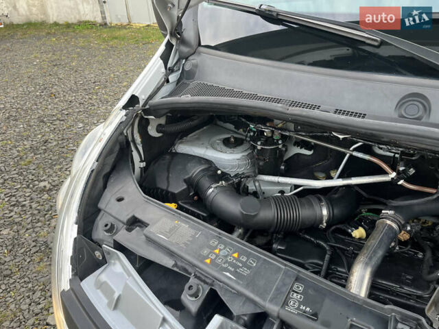 Рено Мастер, объемом двигателя 2.3 л и пробегом 350 тыс. км за 15480 $, фото 31 на Automoto.ua