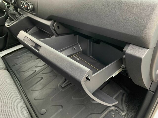 Рено Мастер, объемом двигателя 0 л и пробегом 0 тыс. км за 19999 $, фото 15 на Automoto.ua