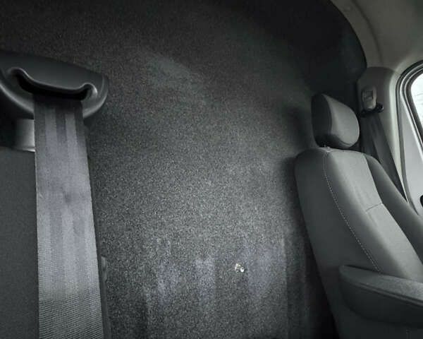 Рено Мастер, объемом двигателя 2.3 л и пробегом 242 тыс. км за 20700 $, фото 27 на Automoto.ua