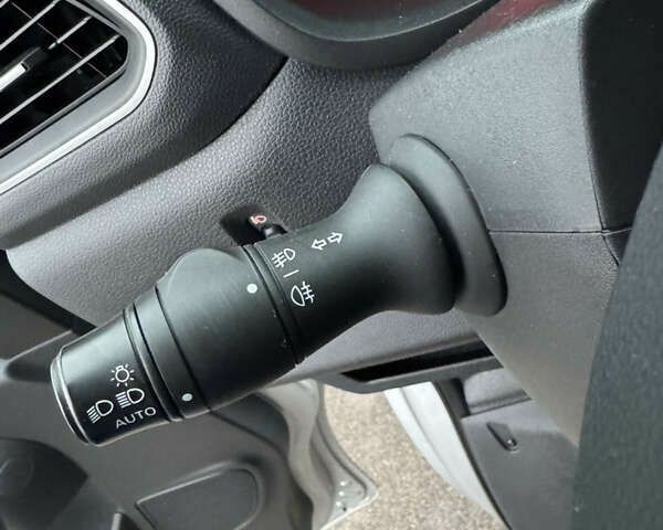 Рено Мастер, объемом двигателя 2.3 л и пробегом 242 тыс. км за 20700 $, фото 19 на Automoto.ua