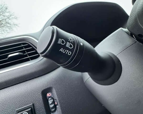 Рено Мастер, объемом двигателя 2.3 л и пробегом 242 тыс. км за 20700 $, фото 12 на Automoto.ua