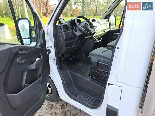 Рено Мастер, объемом двигателя 0 л и пробегом 36 тыс. км за 25900 $, фото 4 на Automoto.ua