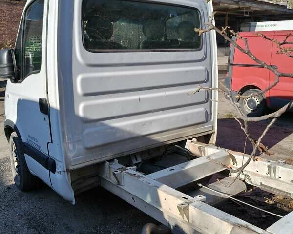 Рено Мастер, объемом двигателя 2.5 л и пробегом 300 тыс. км за 5500 $, фото 11 на Automoto.ua